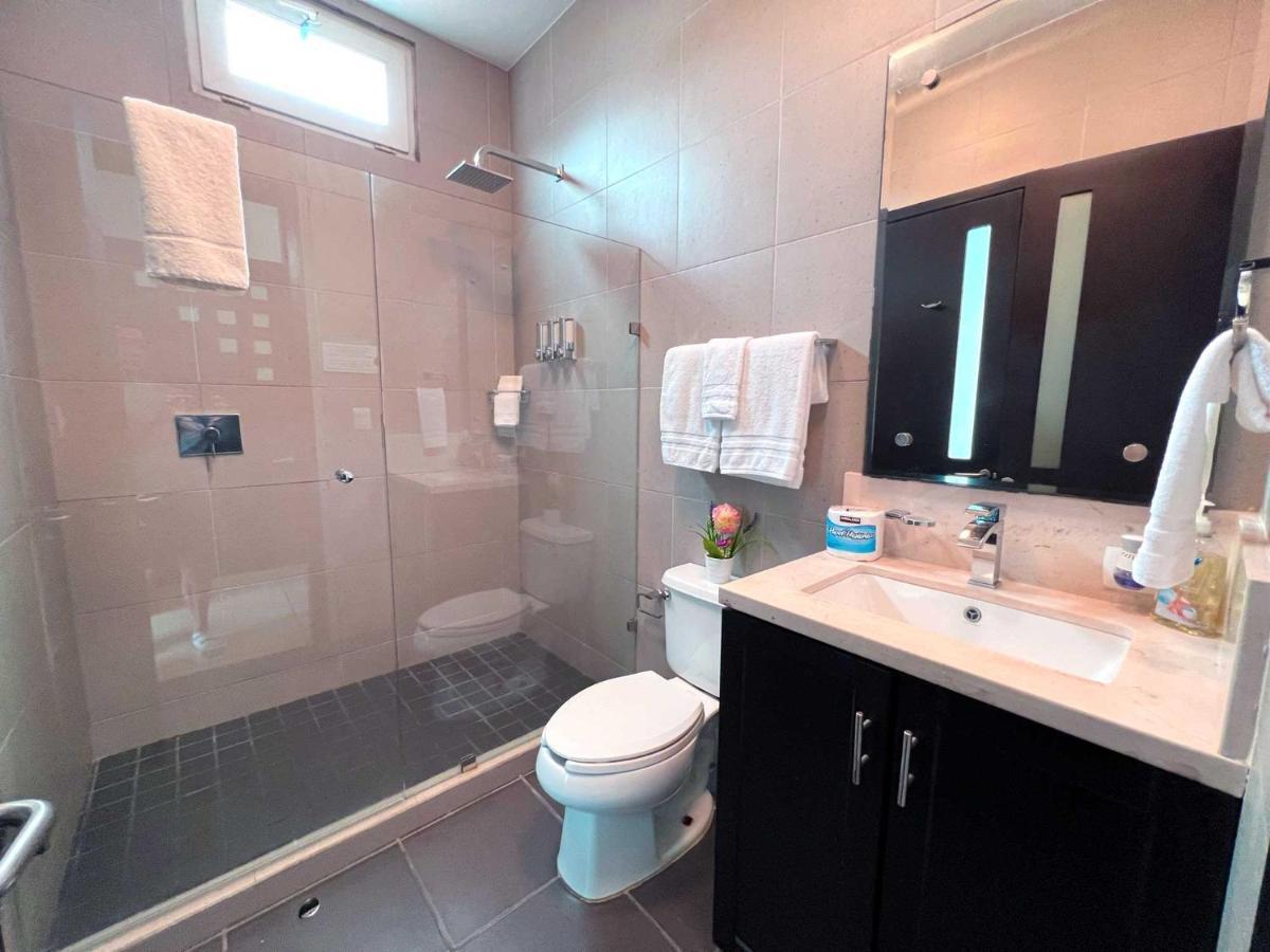 Cardenas Suites بويرتو فالارتا المظهر الخارجي الصورة